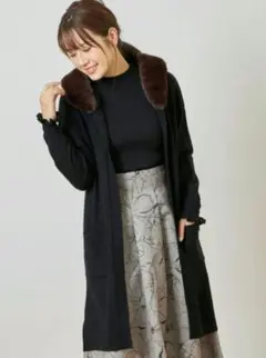 取り外し可能なファー付き袖口フリルロングニットパーカー　ブラック