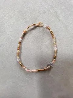 ビーズブレスレット - ゴールド・ピンク・クリア