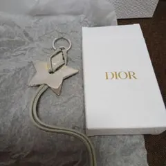 Dior 星型レザーチャーム 専用ボックス付き