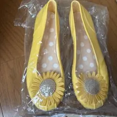 未使用　レインシューズ お花モチーフパンプス　イエロー