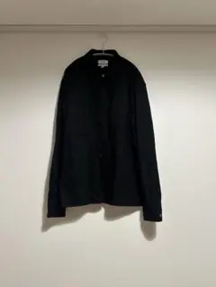 COS リラックスフィット ブラックシャツのサムネイル