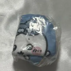 新品未開封 ちいかわ 人魚の島のひみつ ダイカットポーチ　ハチワレ