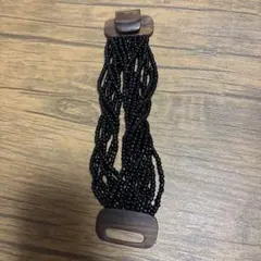 黒ビーズ多重巻きブレスレット