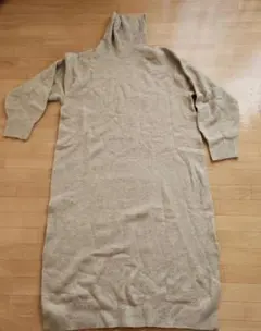 スフレヤーンタートルネックワンピース　長袖　ロング　3XL　ユニクロ