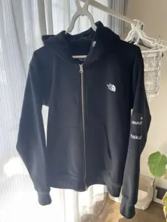 THE NORTH FACE ブラック フルジップパーカー　Mサイズ　白馬限定
