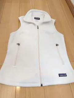 patagonia フリースベスト レディース ホワイト xs