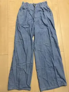 GU コットンワイドパンツ ライトブルー　Mサイズ