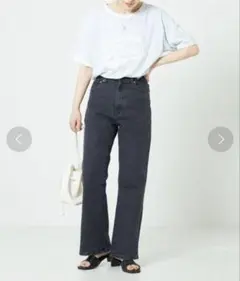 Item thumbnail for item 4bd2e7b0-84ad-430e-857e-78a0f7142e7c