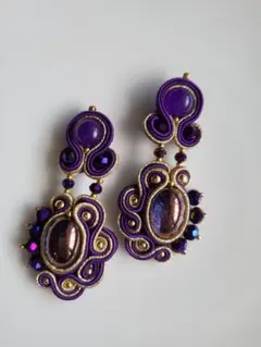 Item thumbnail for item d89d49c4-e333-458d-97b3-c23cb8637107