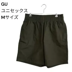 GU ジーユー シェフショーツ オリーブ　ユニセックスMサイズのサムネイル