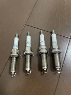 DENSO デンソー イリジウムプラグ DXE22HCR11S 新品未使用のサムネイル