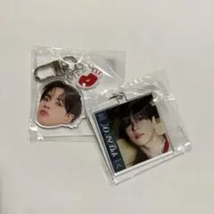 ジェヒョク　顔アクキー　ガチャガチャ　treasure