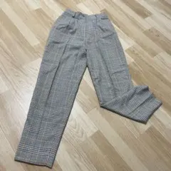 チェック柄テーパードパンツ グレー 系カジュアルパンツ