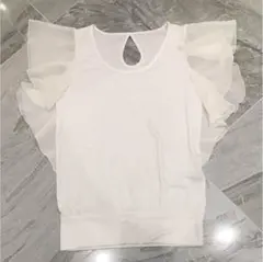 セシルマクビー ノースリーブ　カットソー　袖フリル