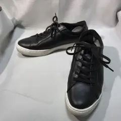 B-THREE シンプル　ローカット　スニーカー　黒 23cmのサムネイル