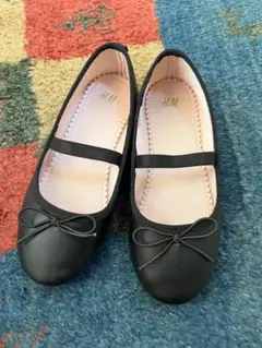 H&M 黒 バレエシューズ キッズ