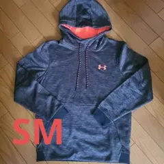 美品❤️Under Armour フード付きパーカー チャコールグレー