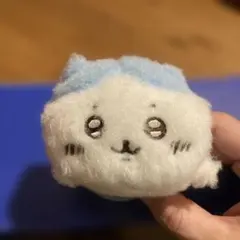 ちいかわ　寝そべり　ほわほわマスコット　ハチワレ　初期