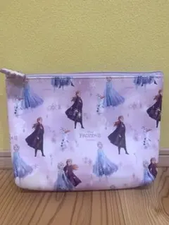 アナと雪の女王2 キャラクターポーチ