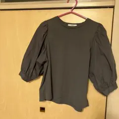 エニファムのカットソーのサムネイル