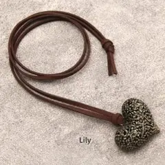 ✨ 透かし彫り 中空 花 ぷっくり ハート ペンダント ヴィンテージ レトロ