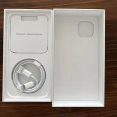 iPhone13 グリーン 空箱 充電 ケーブル 付き