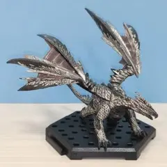 バルファルク　モンスターハンタースタンダードモデルPLUS