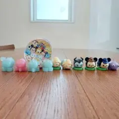 ディズニー　ツムツム　チョコエッグ　フィギュア　ハンコ　小さなポーチ