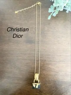 Christian Dior ゴールド　ネックレス