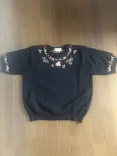 半袖花柄刺繍 セーター