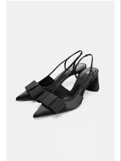 ZARA リボンディテール付きスリングバックハイヒールシューズのサムネイル
