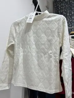 保温用のインナーシャツ 長袖