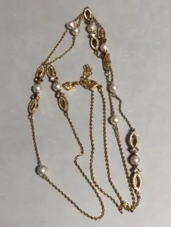 スワロフスキー　パールビジュー ネックレス