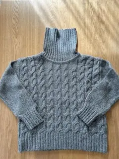 BEAMS ケーブルニット タートルネック グレー