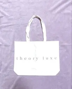 theory luxe トートバッグ ホワイトのサムネイル