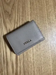 FURLA グレージュ 三つ折り財布