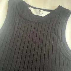H&M ノースリーブ タンクトップのサムネイル