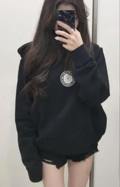 poler aespa バックプリント 韓国 ブラック フード付きパーカー