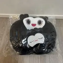 SUPERJUNIOR KYUHYUN ギュメ POPUP MD クッション　黒 SUPERJUNIOR ギュメ POPUP MD クッション 黒 トレカ2枚付き - メルカリ