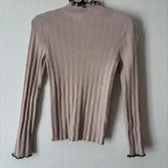【美品】Scholar ベージュピンク リブ編み ハイネック 長袖薄手ニット