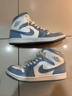 NIKE AIR JORDAN 1 MID ユニバーシティブルー