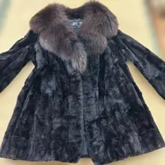 黒毛皮ロングコート ファー襟付き