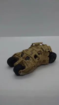 ホットウィール バットモービル タンブラー カモフラージュ