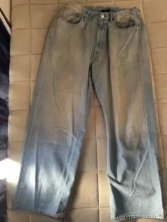 ライトブルー ワイドデニム　beams