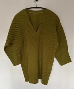 HOMME PLISSE ISSEY MIYAKE オムプリッセ トップスのサムネイル