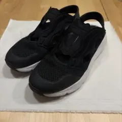 Reebok リーボック　フューリーライトスリッポン　24㎝