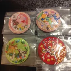 ディズニー　刺繍缶バッジ　４個セット