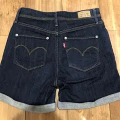 リーバイス ショートパンツ