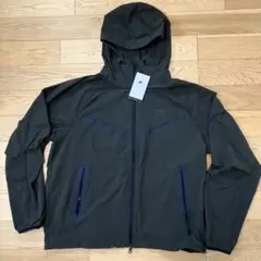 新品 ナイキ テック ウーブン ウィンドランナー ジャケット XLサイズ カーキ