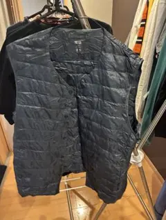 UNIQLO ブラック ダウンベスト M